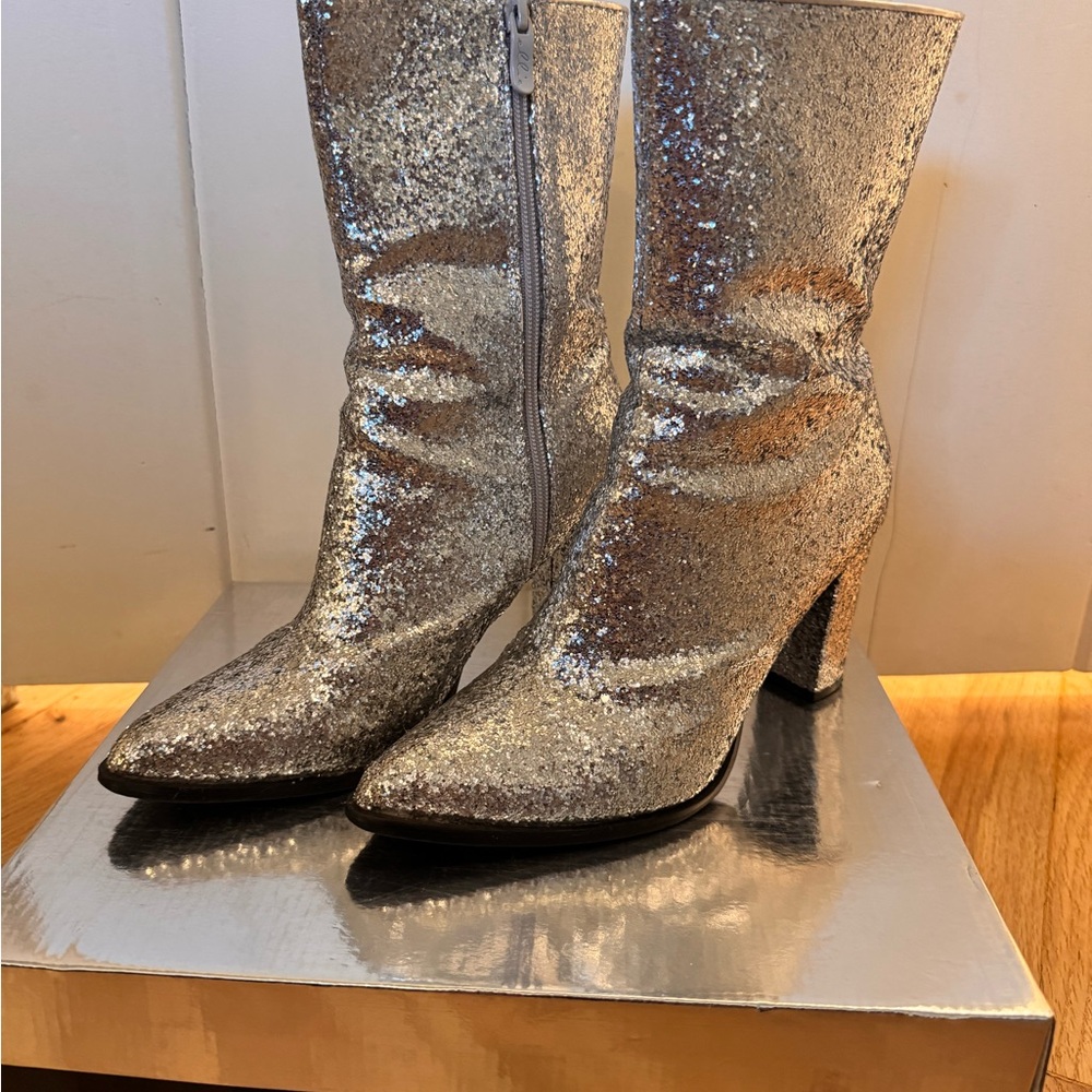 Ellie Silver Glitter Gogo Boots